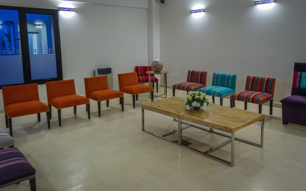 Howard Johnson Hotel Йерба Буена Екстериор снимка